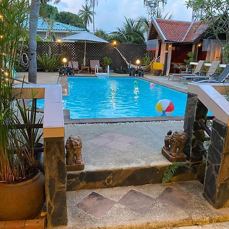 Bee Nat Garden Resort Bang Rak Beach  Buitenkant foto