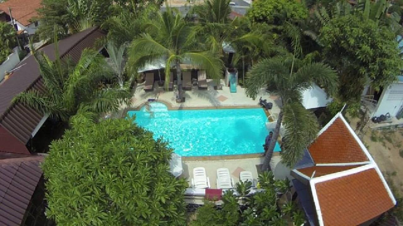 Bee Nat Garden Resort Bang Rak Beach  Buitenkant foto